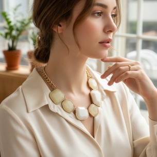 Collier SOGANE Off-White Gold Plastron pavé Cabochons...
